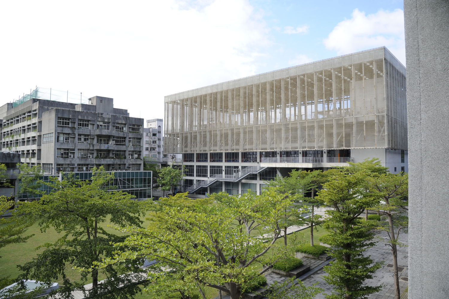 2018台湾建筑奖/实践大学民生学院教学大楼及学务大楼建筑更新